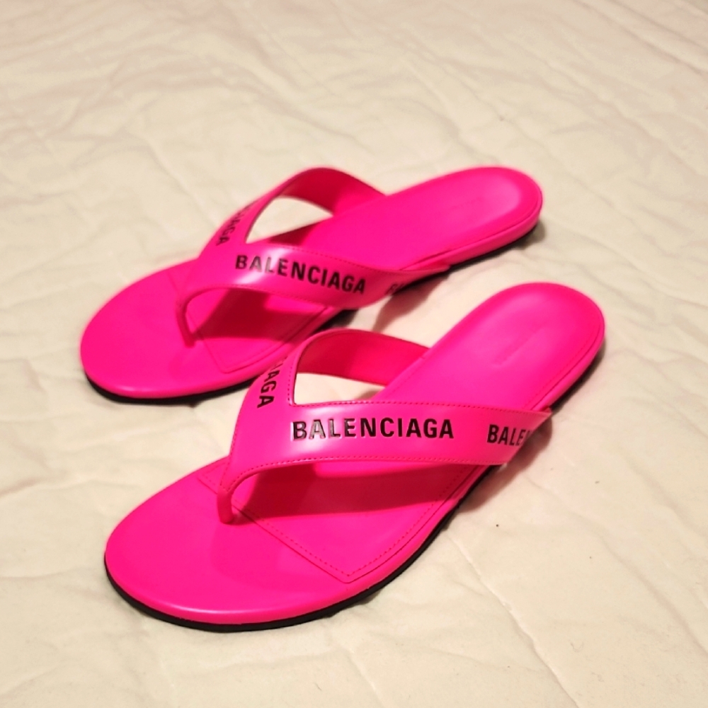 Balenciaga Women's Pink Sandals.  New, Not Worn.  No Tags Or Box.